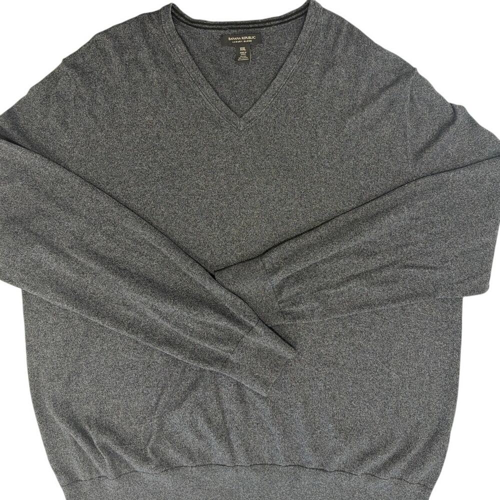 Banana Republic Men's XXL Gray V Neck Sweater Luxury Blend Cashmere Silk Wool